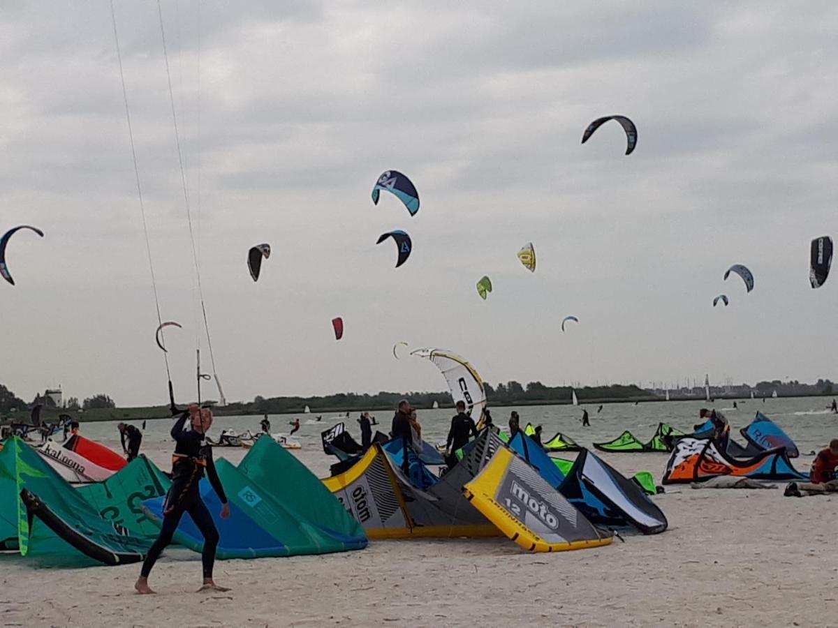 Het Binnenhuis Workum Bagian luar foto